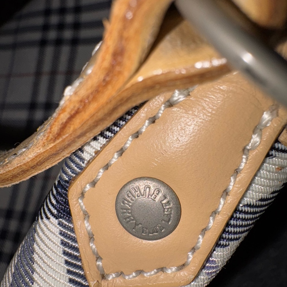 Burberry‎ Tan and Blue Check Shoulder project - Picture 12 of 16